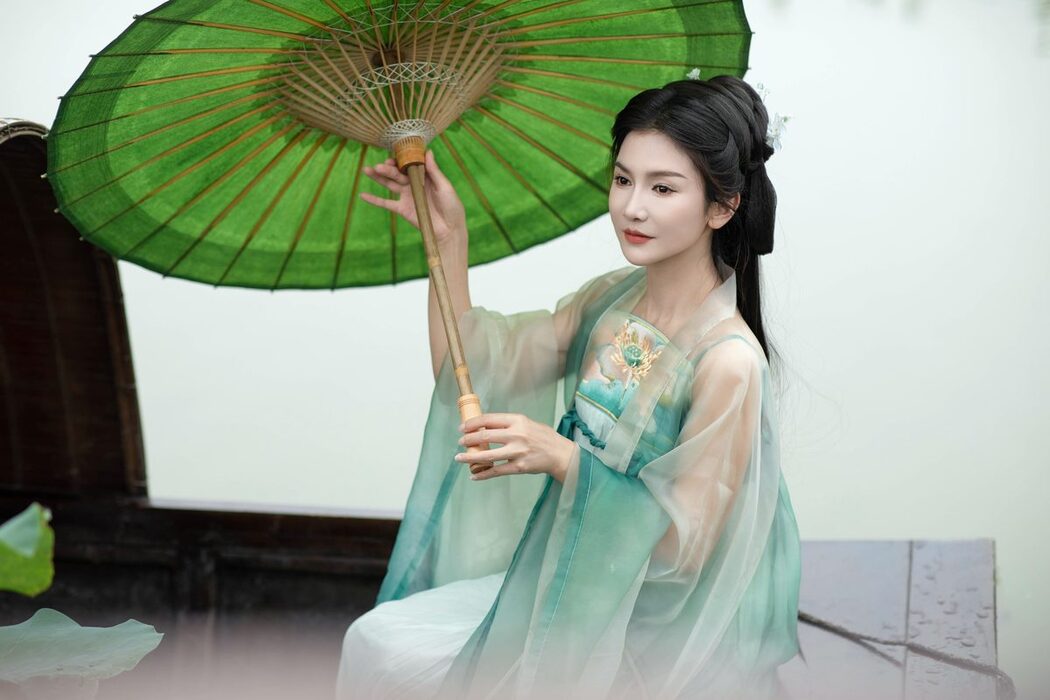 YiTuYu艺图语 Vol.5076 Ji Yi