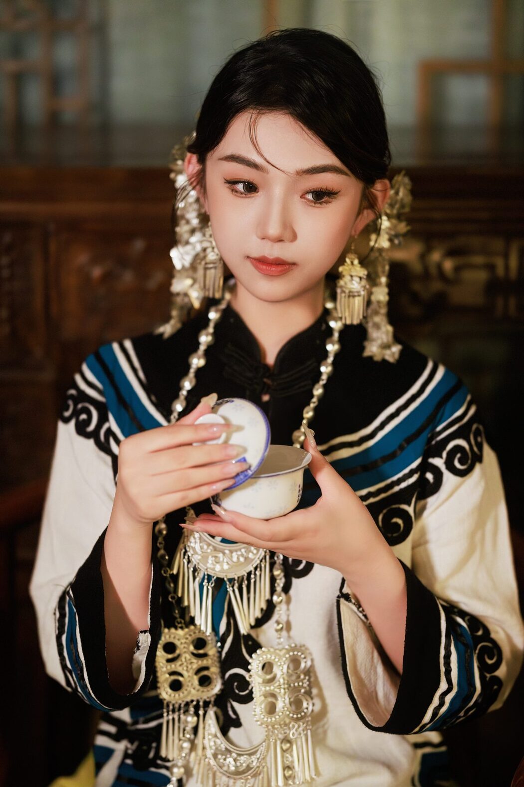 YiTuYu艺图语 Vol.5057 Pei Tong Xue