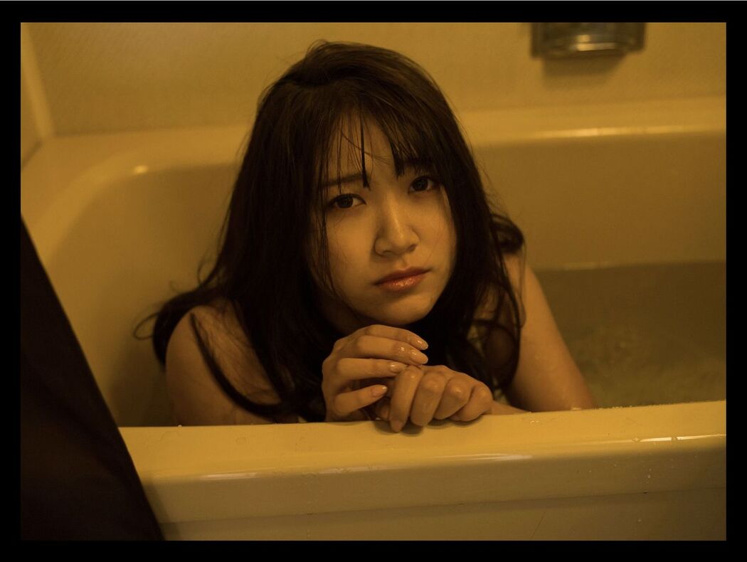 JP Himesaki Hana 姫咲はな – 光の差す方角へ (84P)