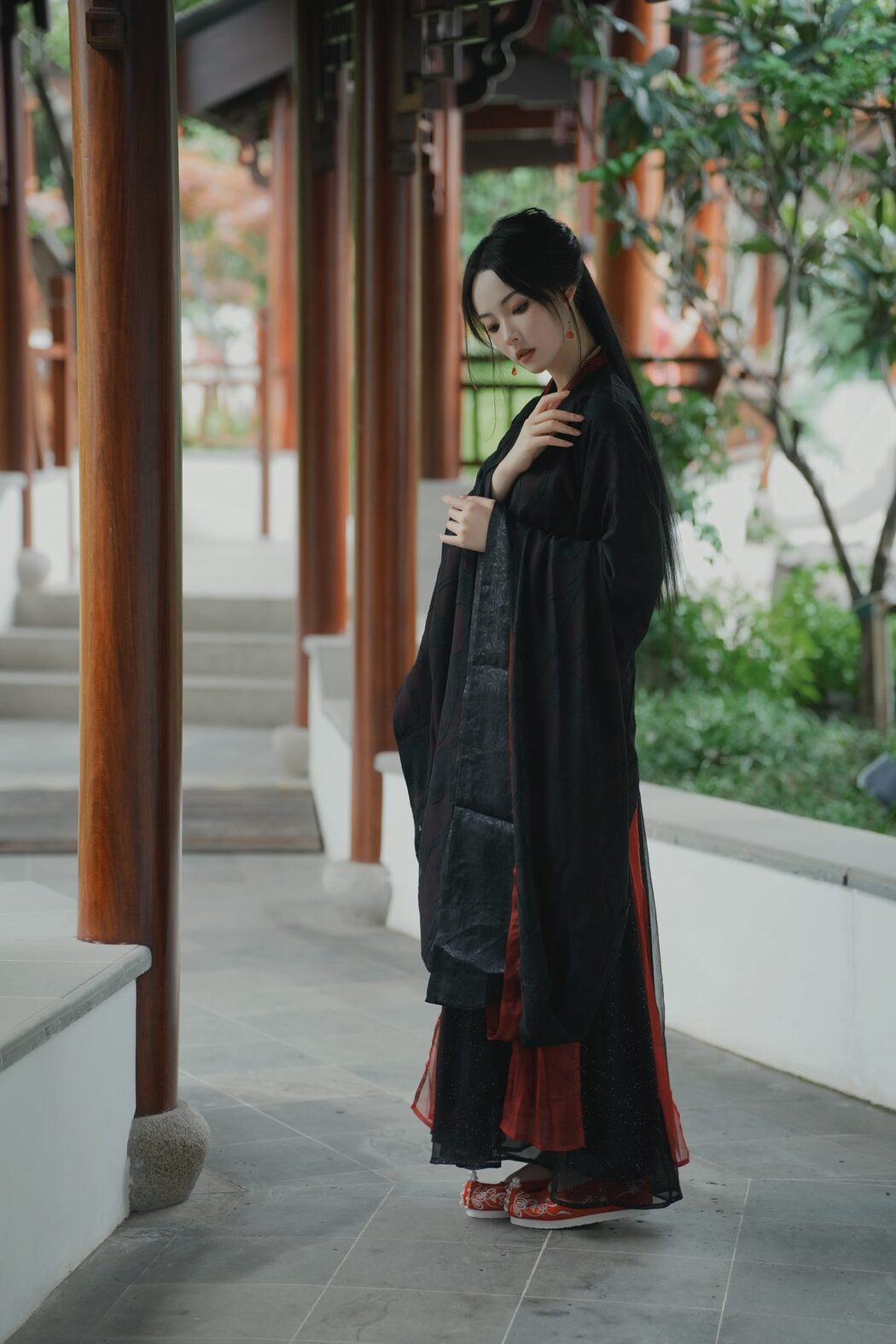 YiTuYu艺图语 Vol.4989 Vi Ge Vivian