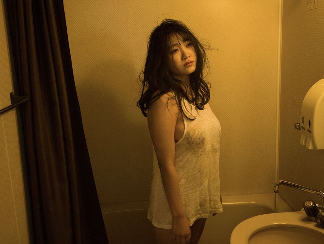 JP Himesaki Hana 姫咲はな – 光の差す方角へ (84P)