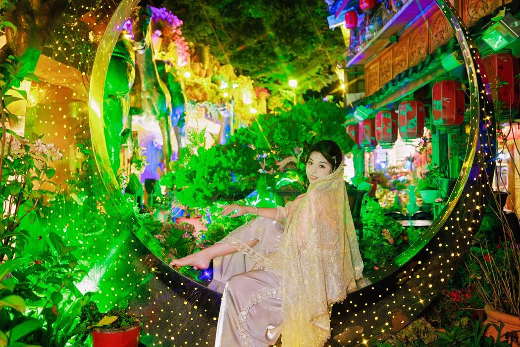 YiTuYu艺图语 Vol.5063 Pei Tong Xue