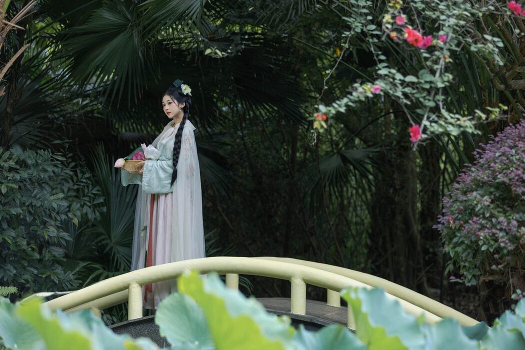 YiTuYu艺图语 Vol.5163 Shen Shi Si