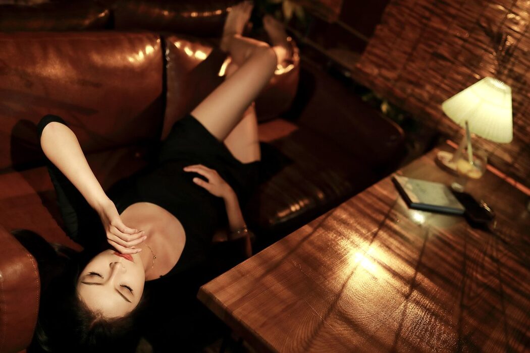 YiTuYu艺图语 Vol.5131 Lei Li