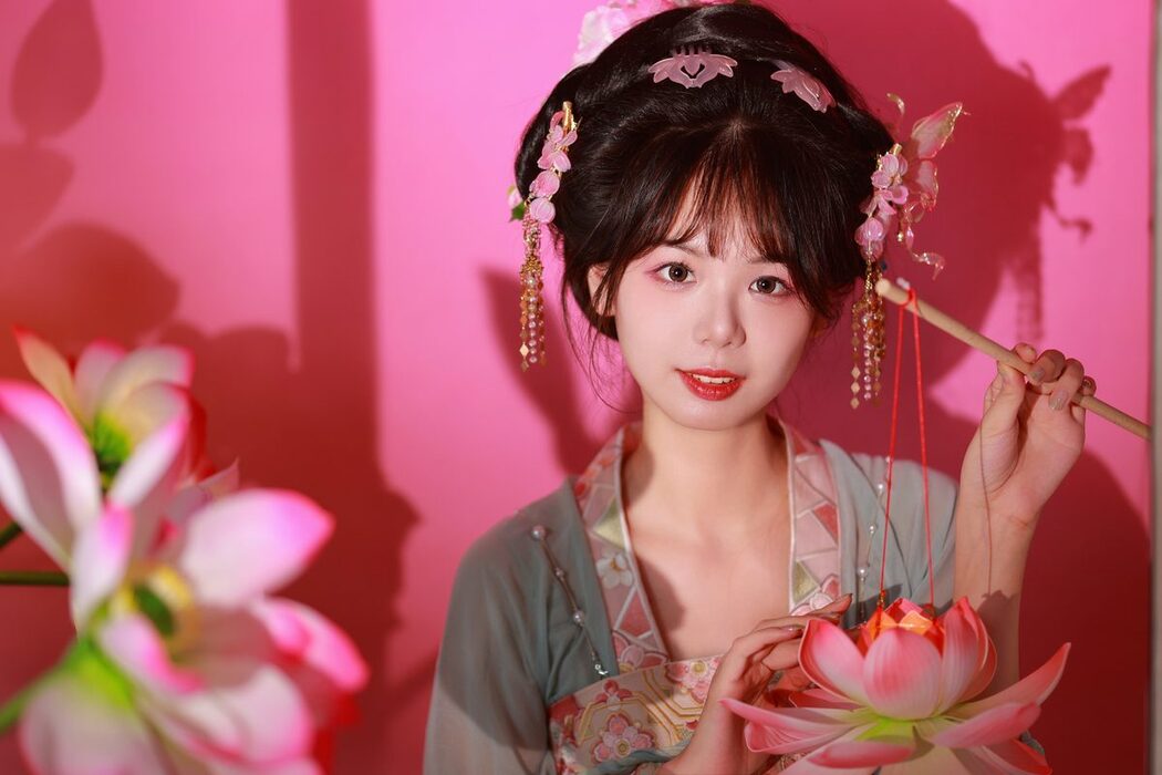 YiTuYu艺图语 Vol.5061 Mu Yan Se Cc