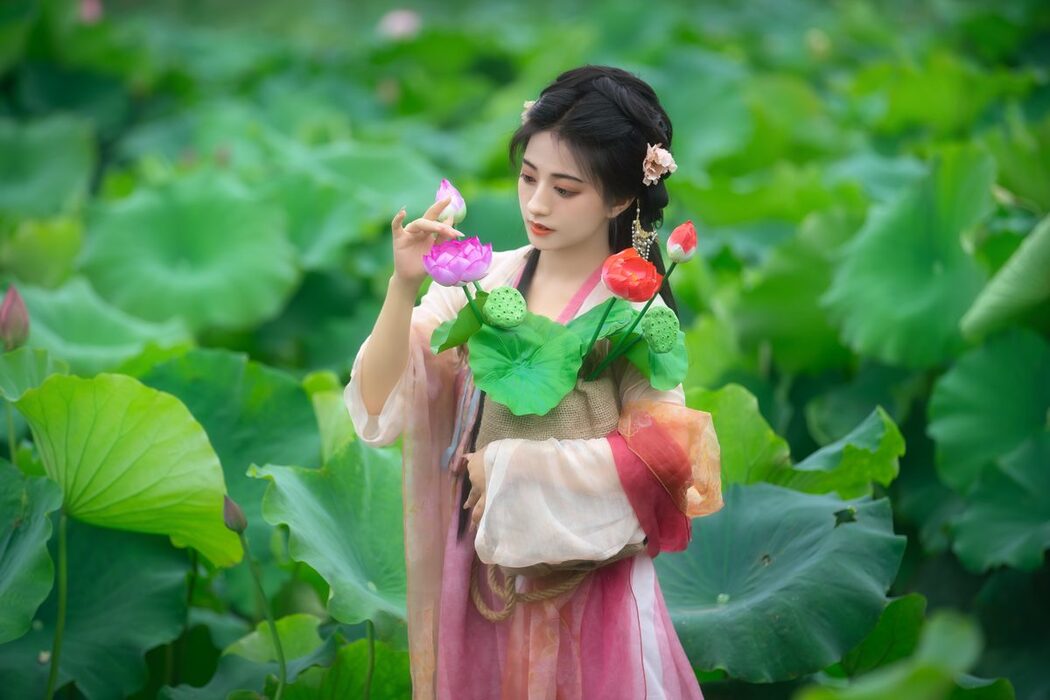 YiTuYu艺图语 Vol.5102 Wan Wan
