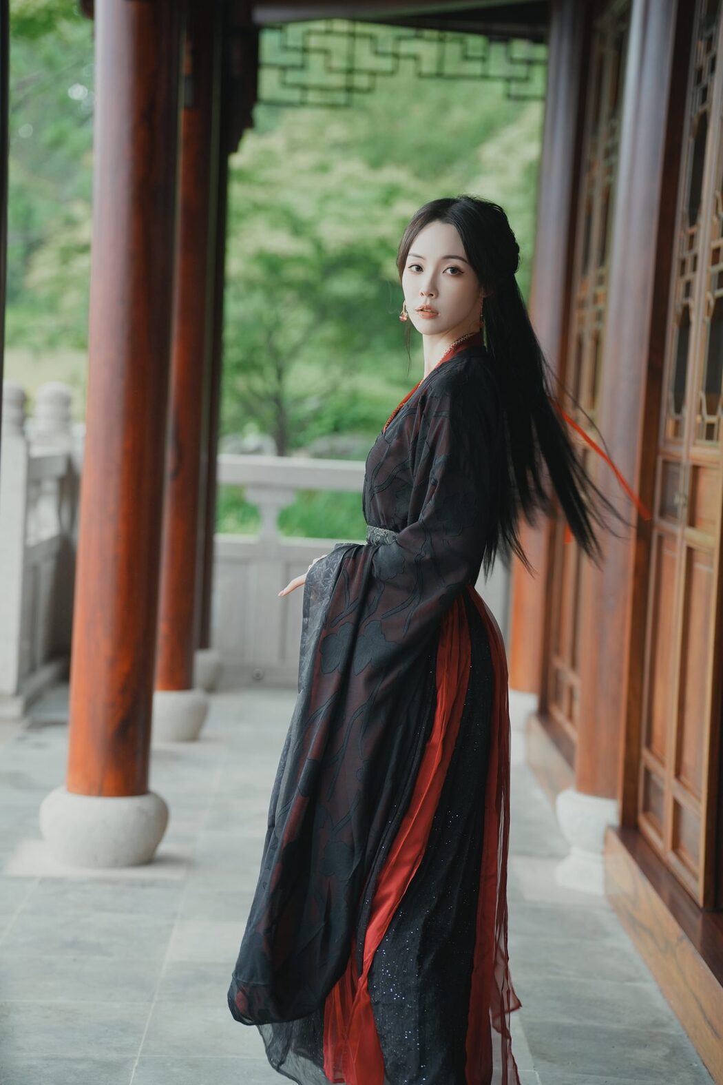 YiTuYu艺图语 Vol.4989 Vi Ge Vivian