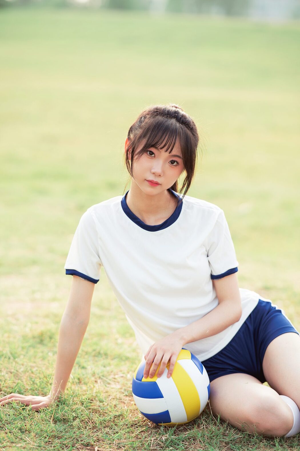 YiTuYu艺图语 Vol.5170 Kong Xin Cai