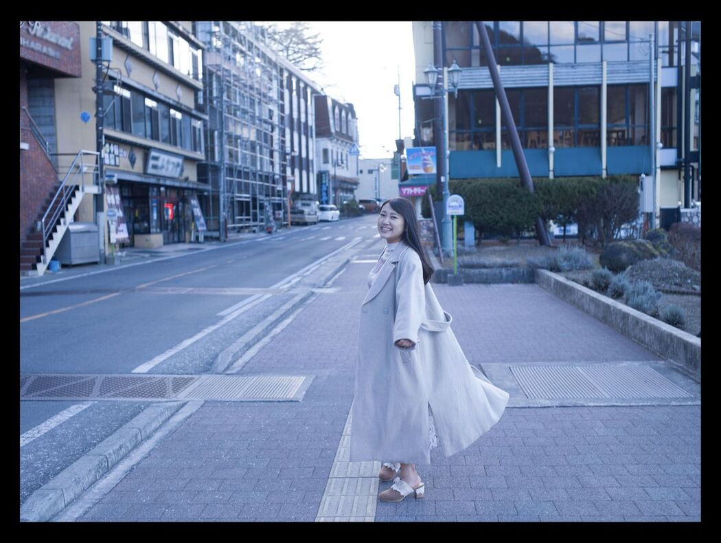 JP Himesaki Hana 姫咲はな – 光の差す方角へ (84P)