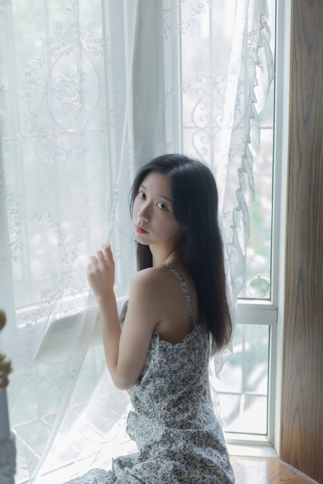 YiTuYu艺图语 Vol.5030 Si Mao Shao Nu