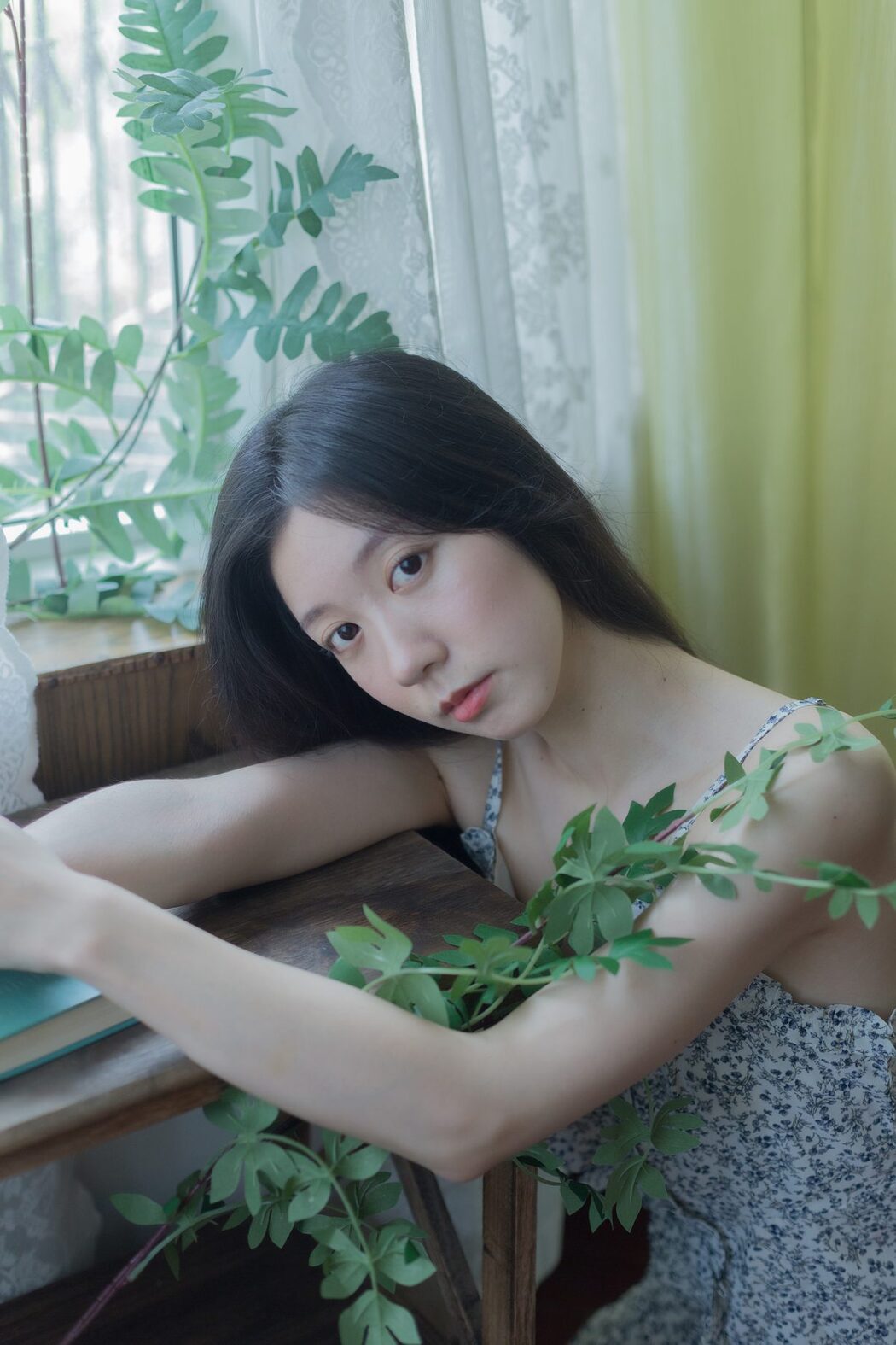 YiTuYu艺图语 Vol.5030 Si Mao Shao Nu