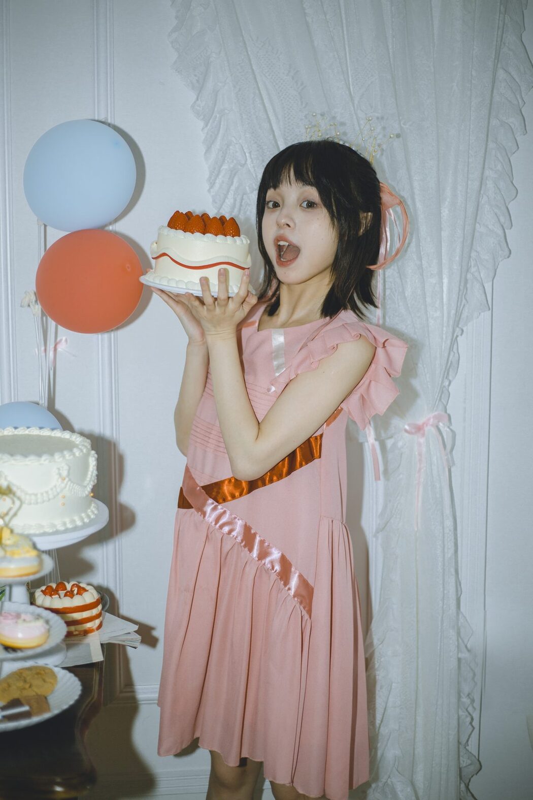 YiTuYu艺图语 Vol.5134 Yan Li Er Salter