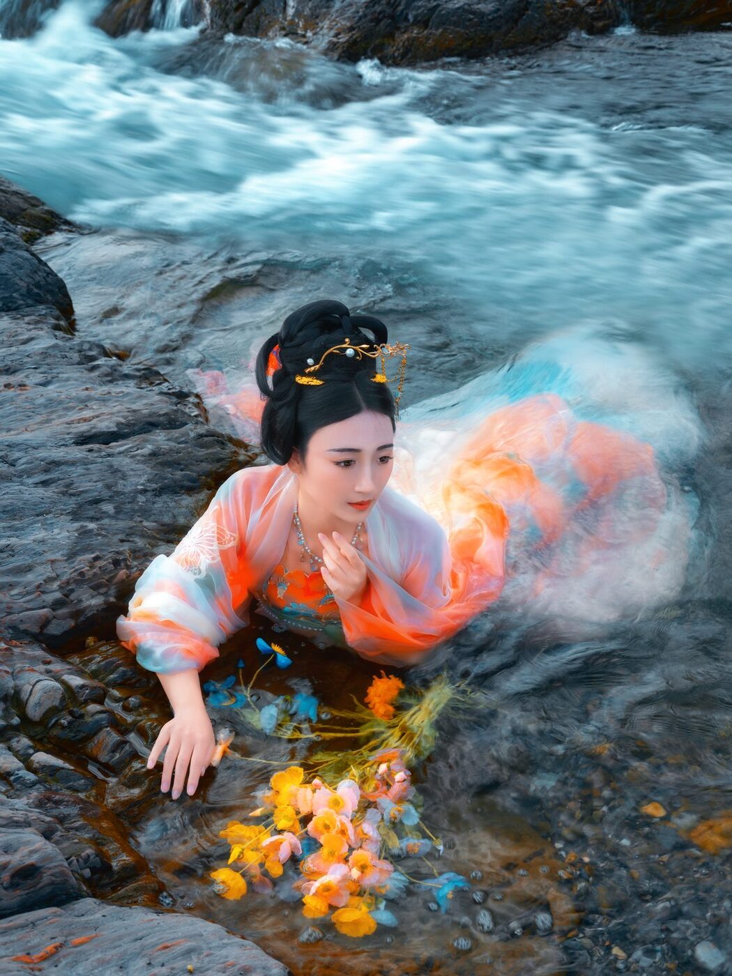YiTuYu艺图语 Vol.5089 Long En Xing