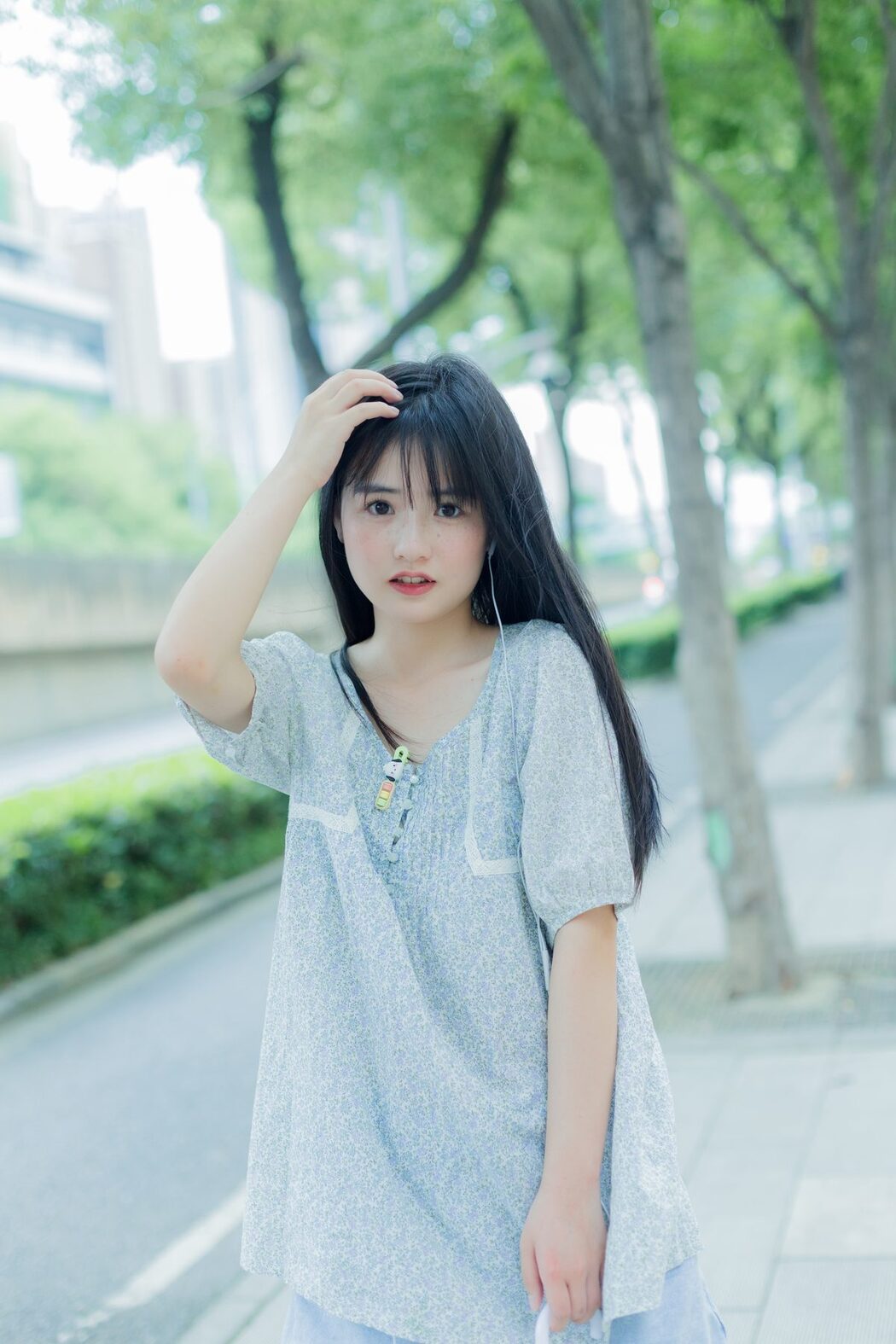 YiTuYu艺图语 Vol.5126 Xiao Yi Mei Mei Cute