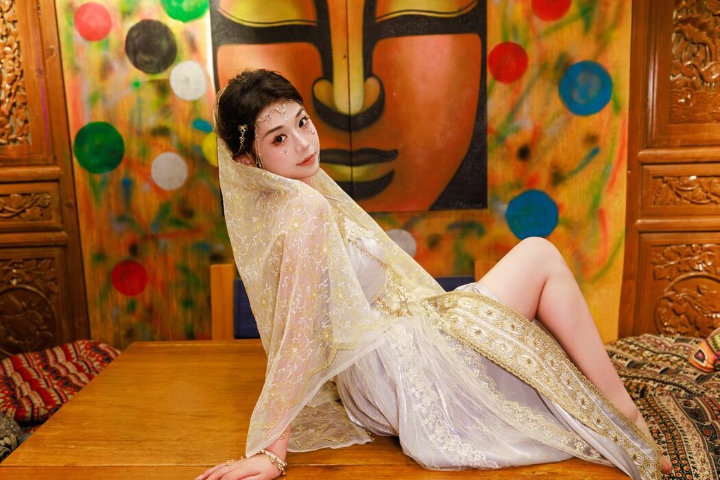 YiTuYu艺图语 Vol.5063 Pei Tong Xue
