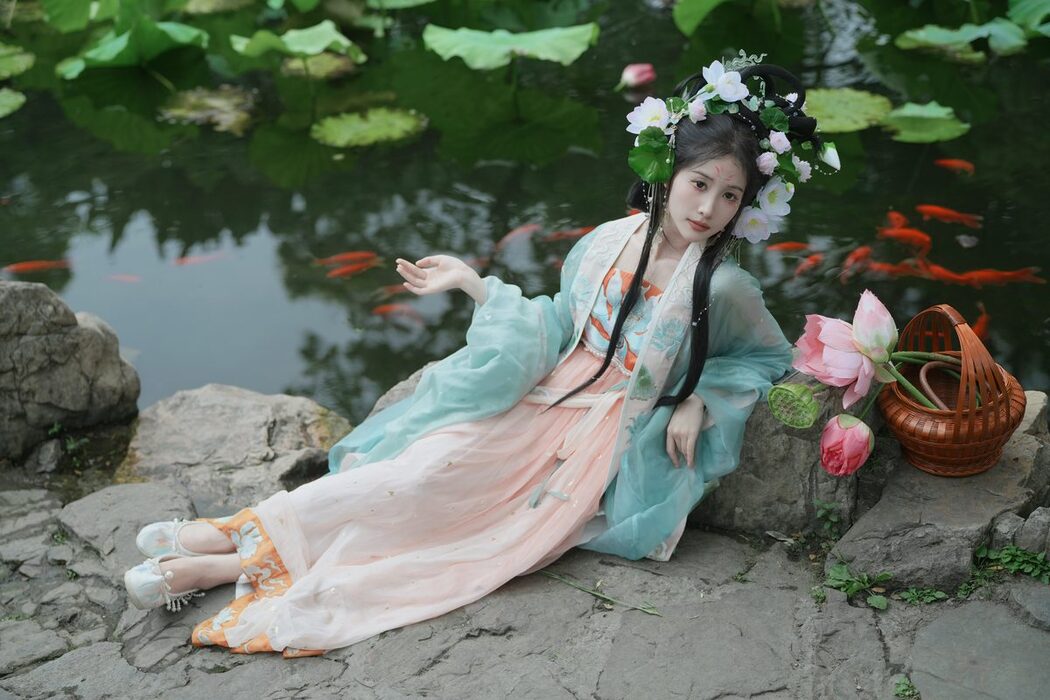 YiTuYu艺图语 Vol.4993 Mian Mian