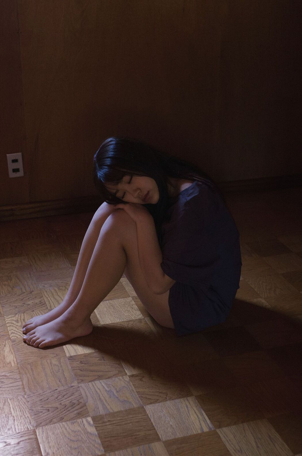 JP Himesaki Hana 姫咲はな – 光の差す方角へ (84P)