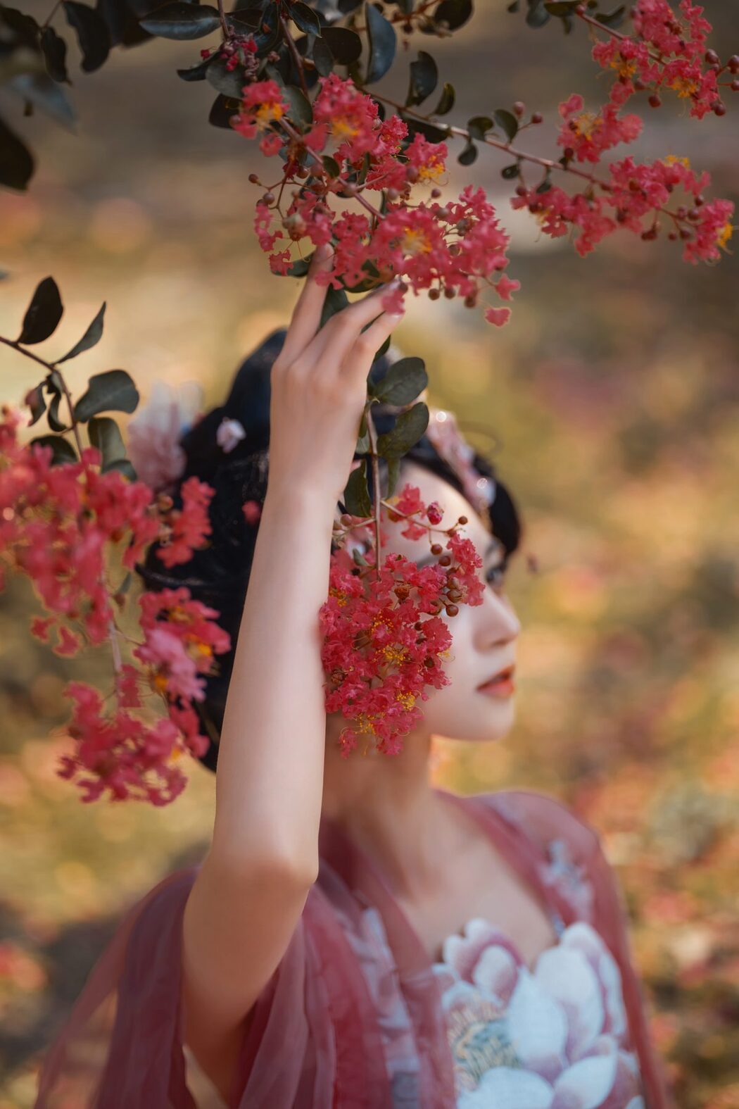 YiTuYu艺图语 Vol.5079 Qian Luo