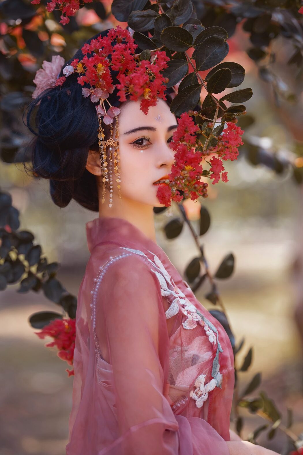 YiTuYu艺图语 Vol.5079 Qian Luo