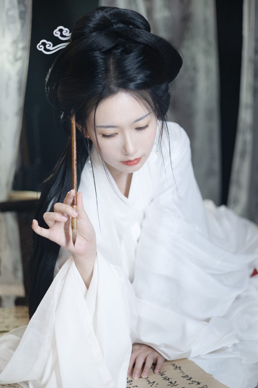 YiTuYu艺图语 Vol.5168 Zhi Shi