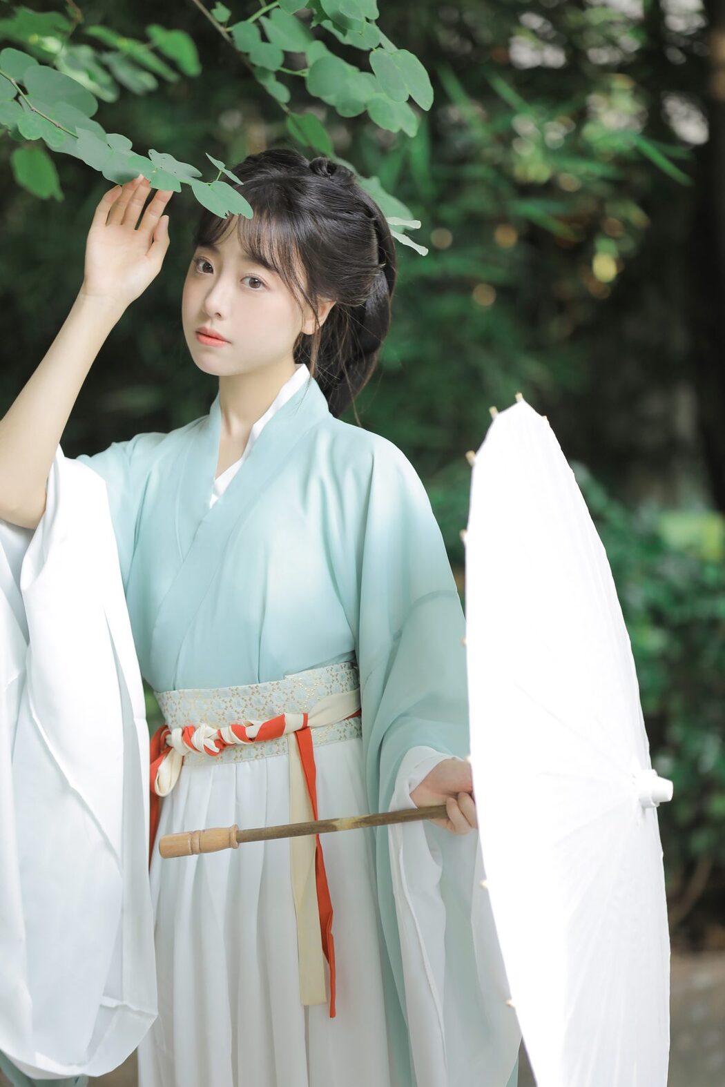 YiTuYu艺图语 Vol.5068 Qian Qian