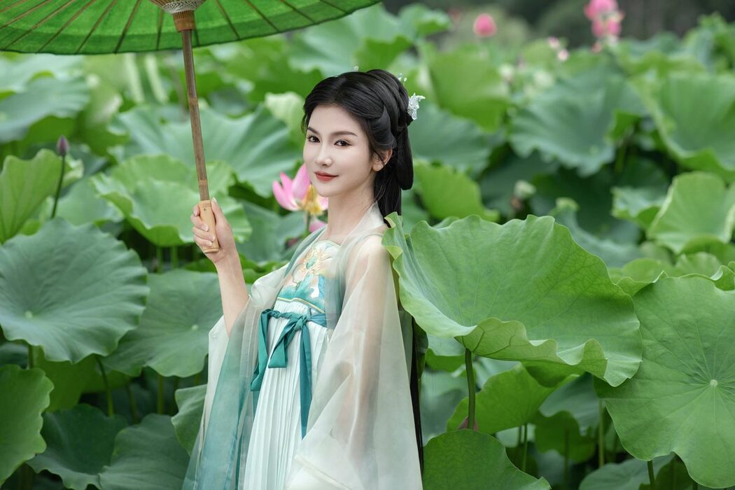 YiTuYu艺图语 Vol.5076 Ji Yi
