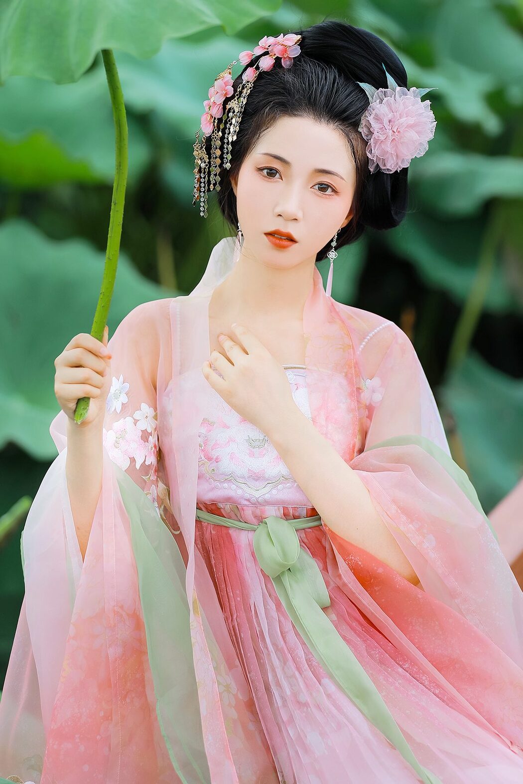 YiTuYu艺图语 Vol.5167 Tian Tian Cover Photo