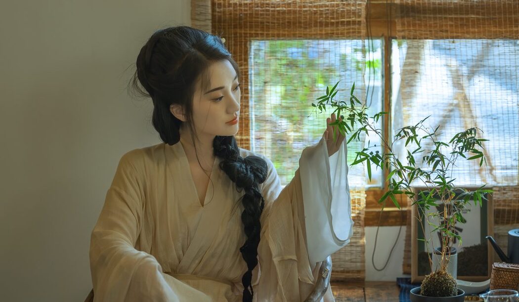 YiTuYu艺图语 Vol.5027 Dong Chu Liu