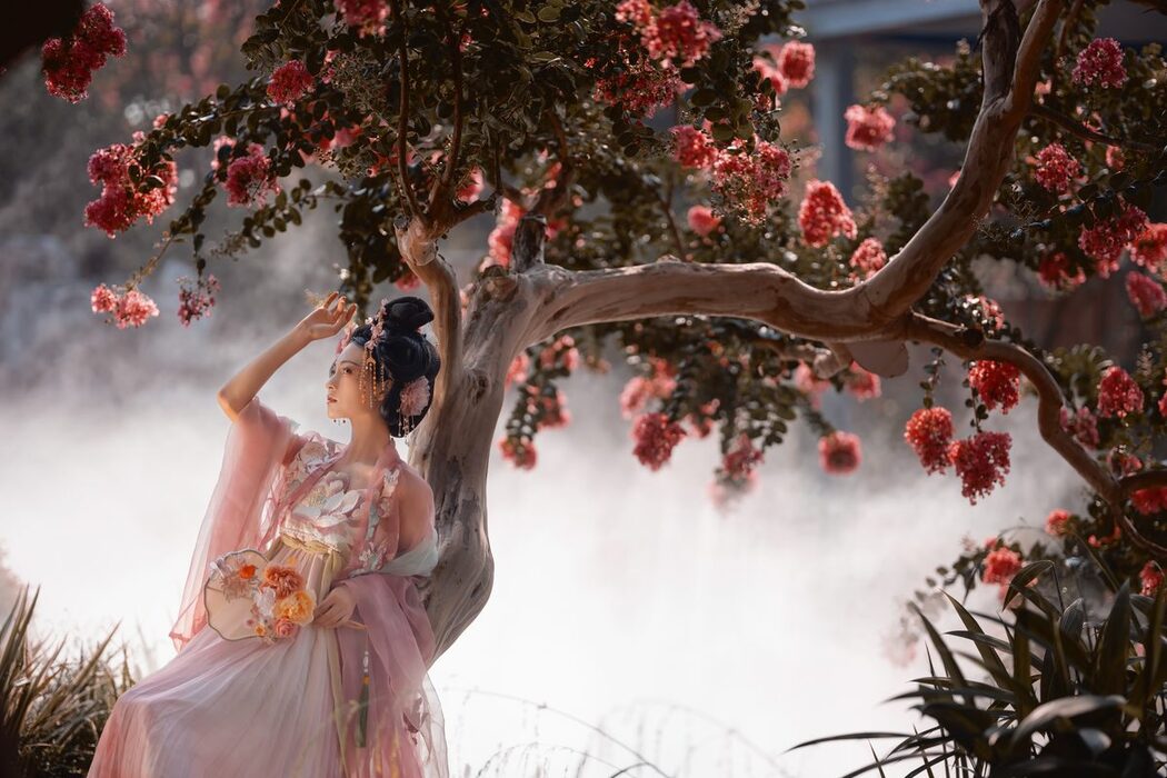 YiTuYu艺图语 Vol.5079 Qian Luo