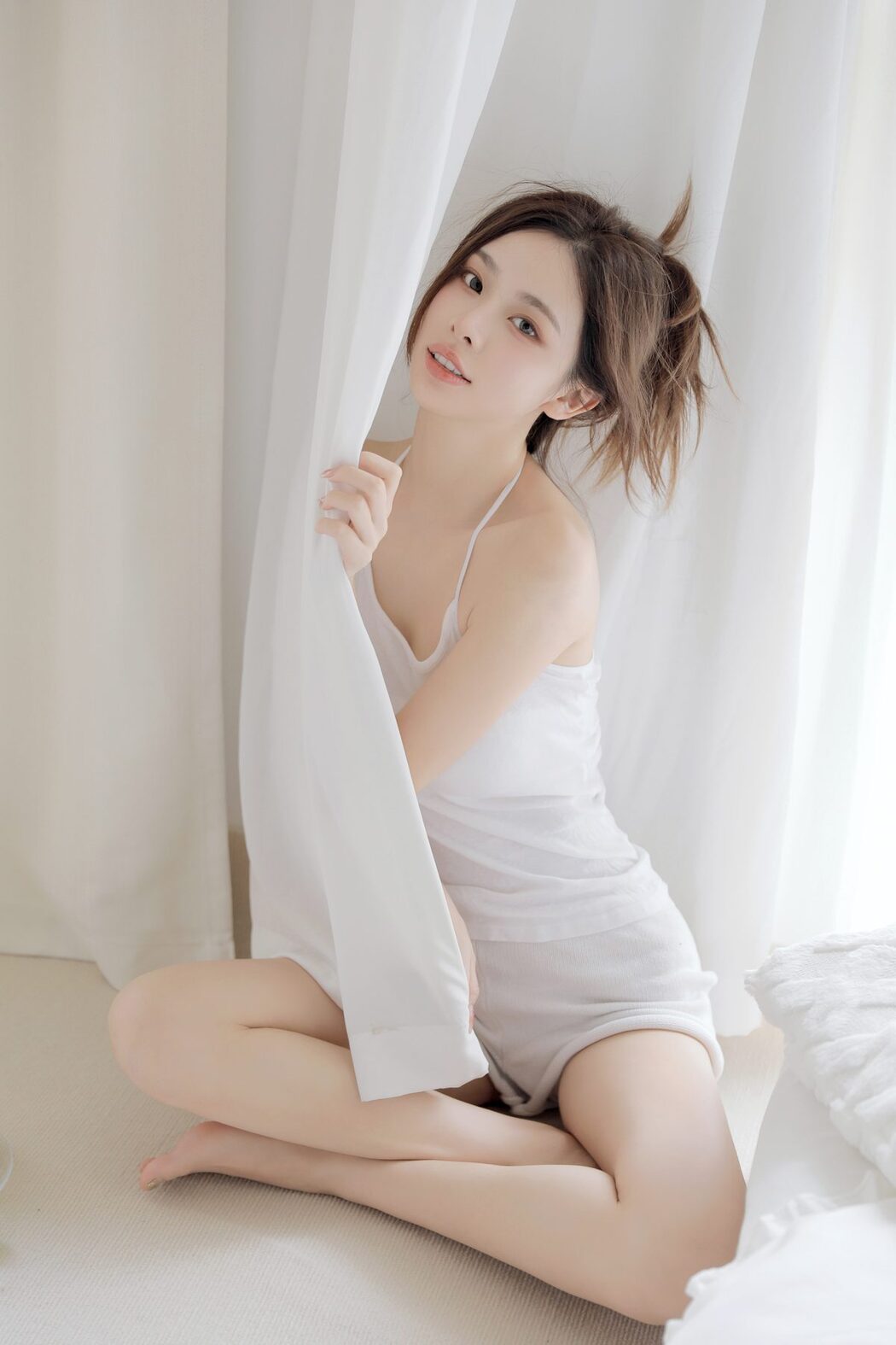 YiTuYu艺图语 Vol.5084 Xiao Fei ZZ