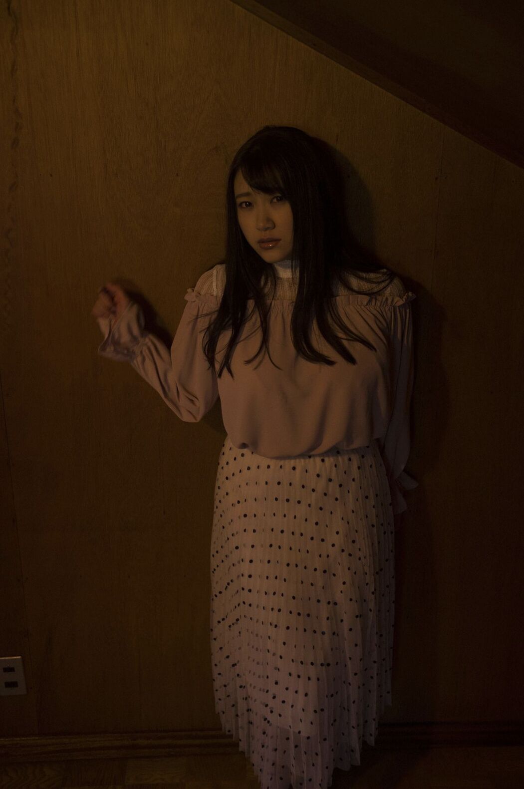 JP Himesaki Hana 姫咲はな – 光の差す方角へ (84P)