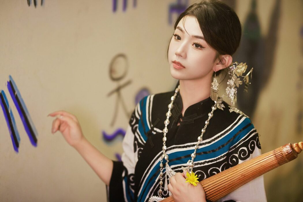 YiTuYu艺图语 Vol.5057 Pei Tong Xue