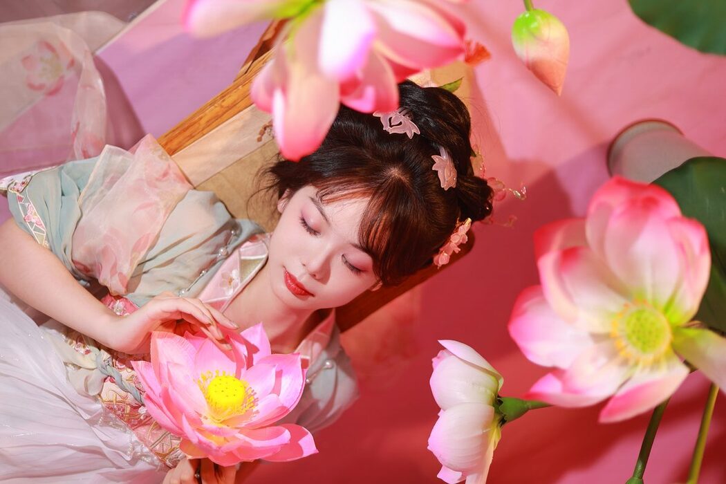 YiTuYu艺图语 Vol.5061 Mu Yan Se Cc