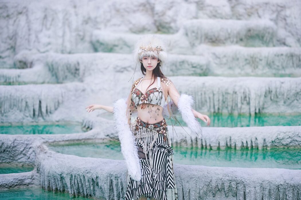 YiTuYu艺图语 Vol.5110 Pei Tong Xue