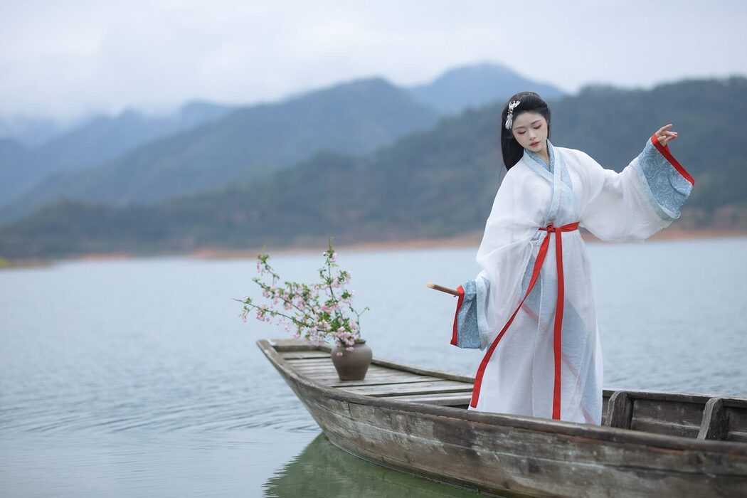 YiTuYu艺图语 Vol.5040 Yun Yun De Hei Yan Quan Er