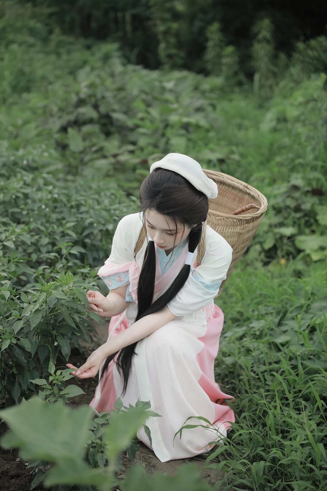 YiTuYu艺图语 Vol.5161 Miao Miao Jia De Xiao Yu Gan
