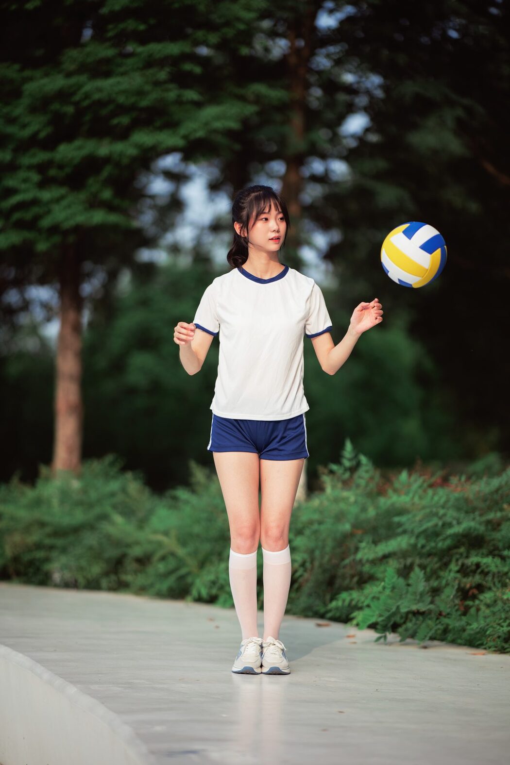 YiTuYu艺图语 Vol.5170 Kong Xin Cai