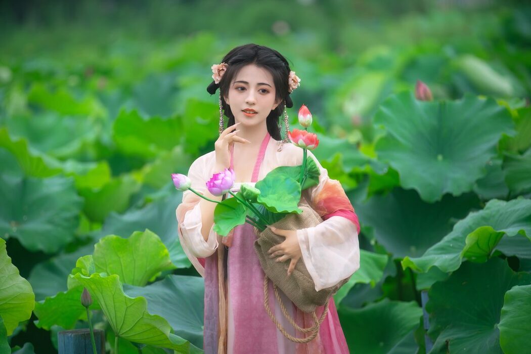 YiTuYu艺图语 Vol.5102 Wan Wan