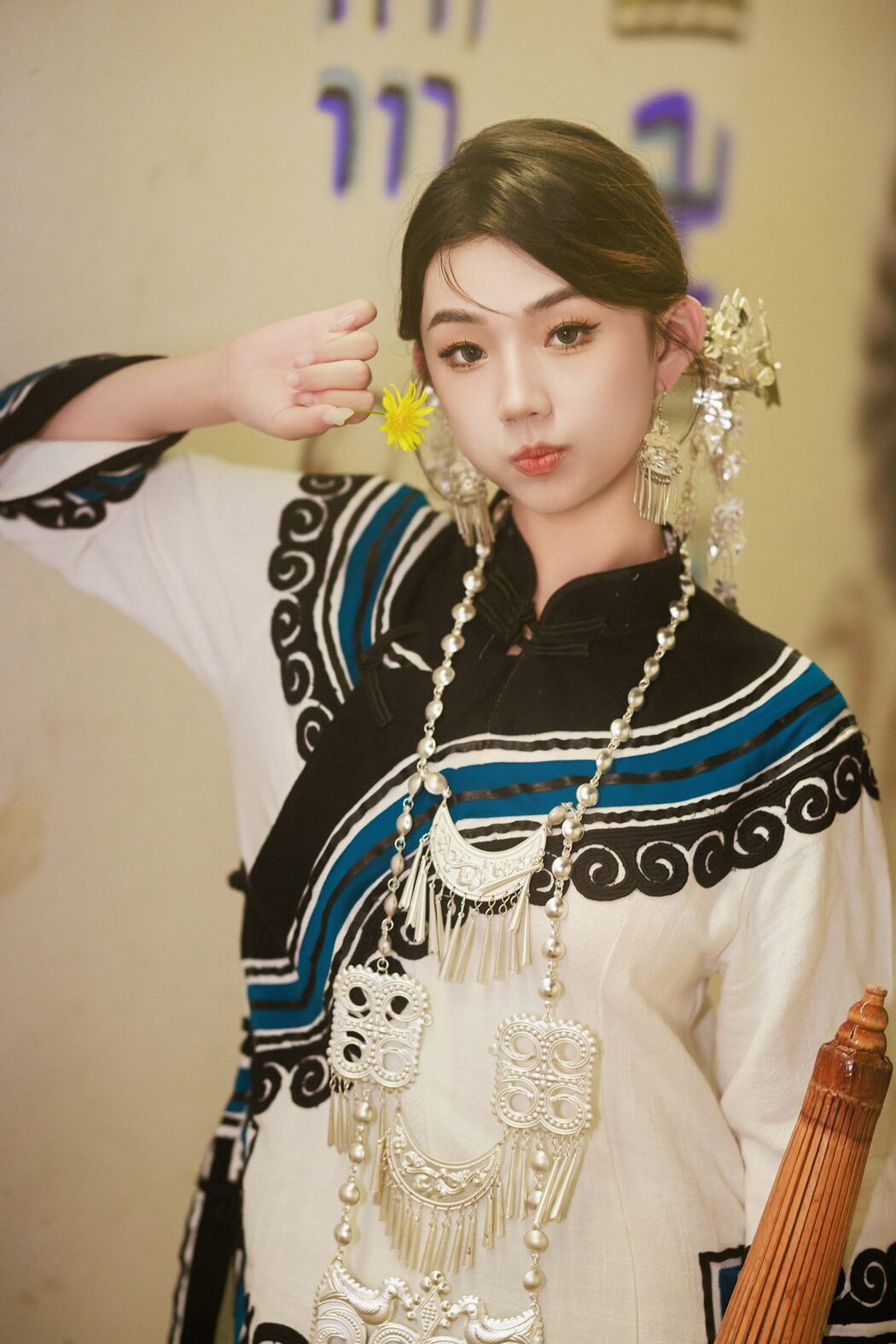 YiTuYu艺图语 Vol.5057 Pei Tong Xue