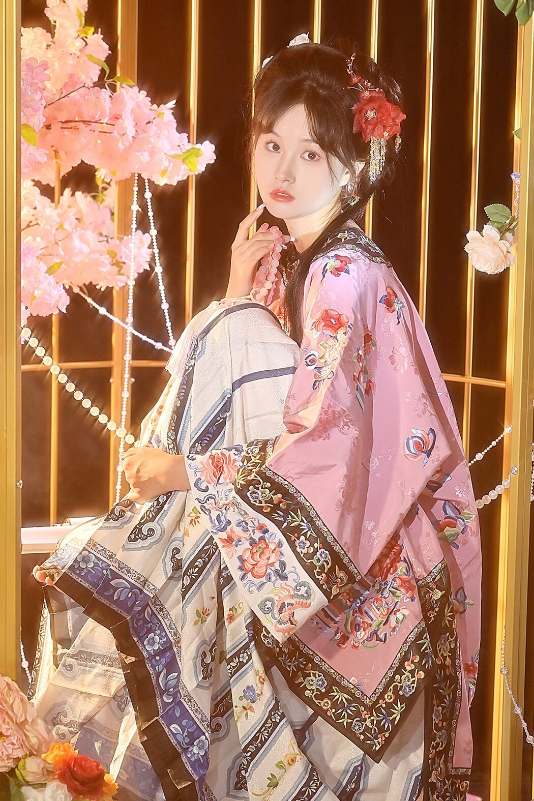 YiTuYu艺图语 Vol.5058 Dan Gao Sha Shou Cover Photo