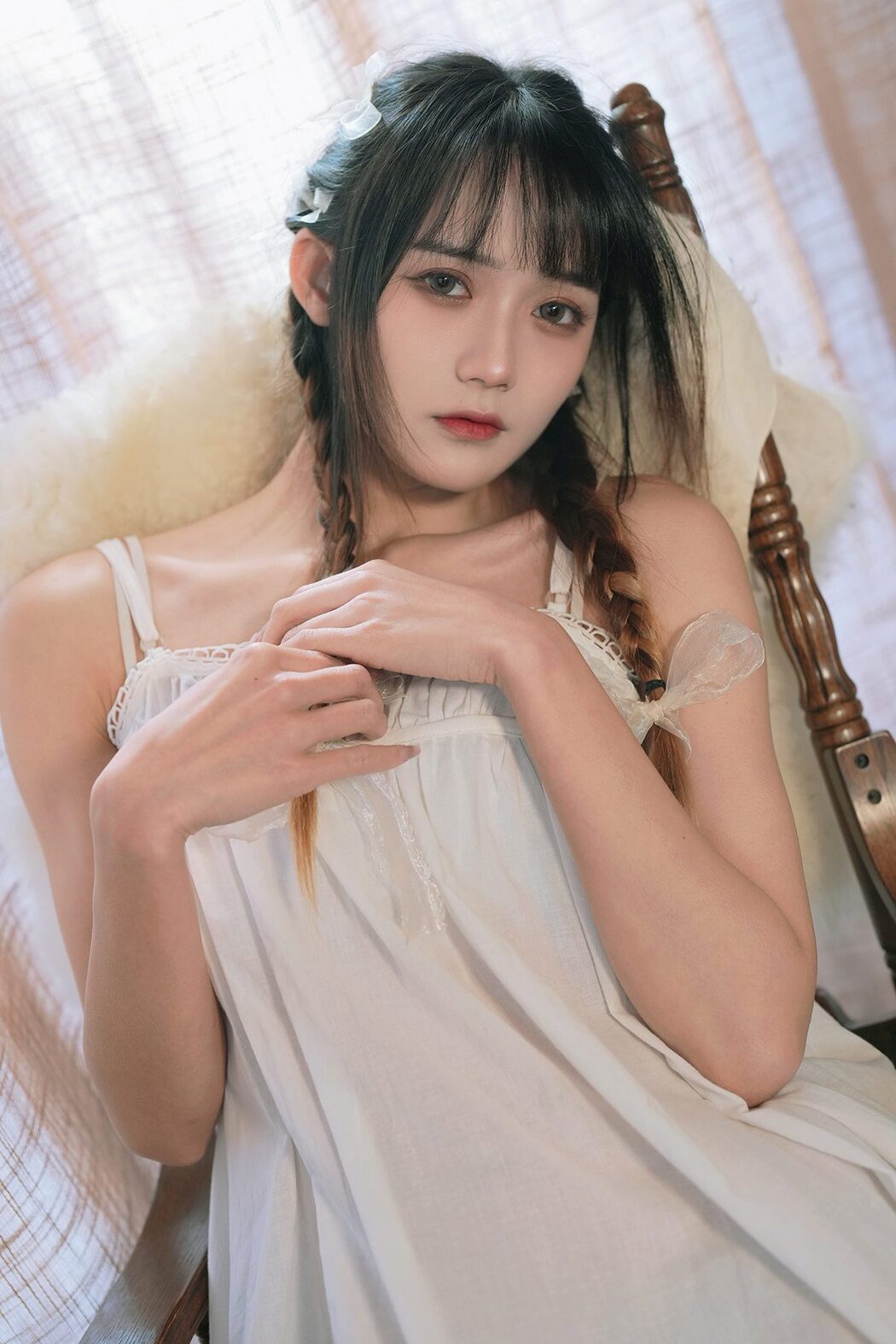 YiTuYu艺图语 Vol.5003 Tu Zi Zzz Bu Chi Hu Luo Bo Cover Photo