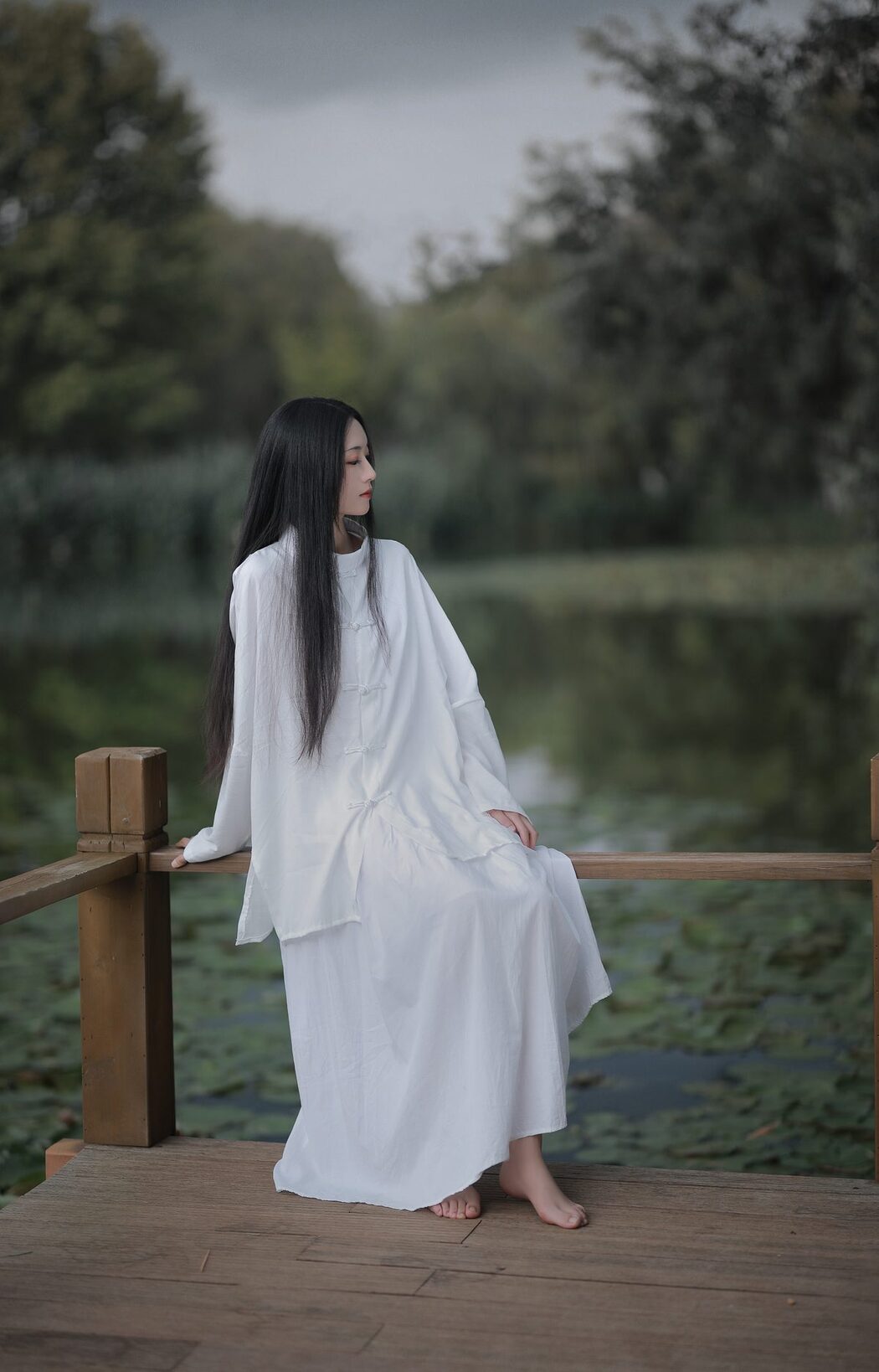 YiTuYu艺图语 Vol.5130 Yu Jin