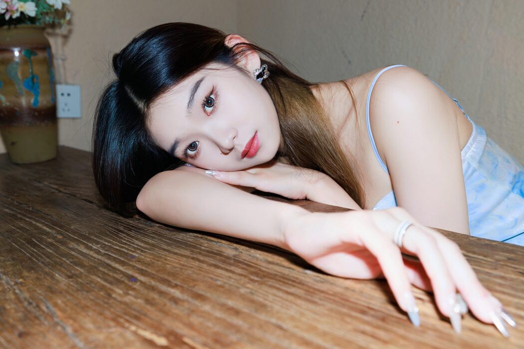 YiTuYu艺图语 Vol.5043 Yi Zhi Li Mao