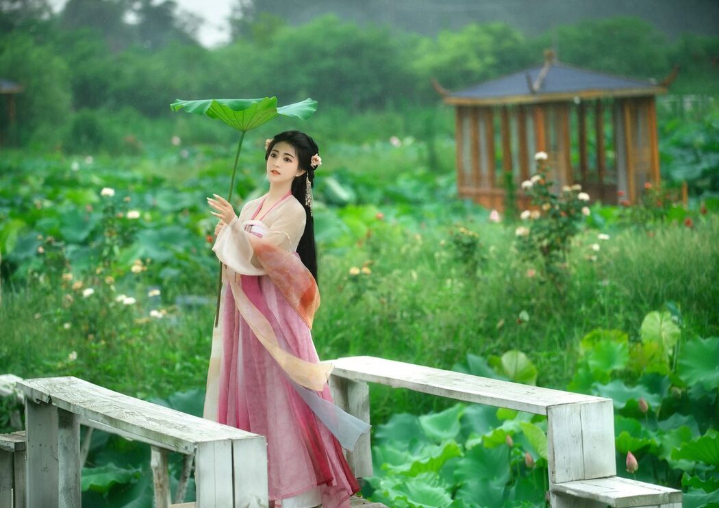 YiTuYu艺图语 Vol.5102 Wan Wan