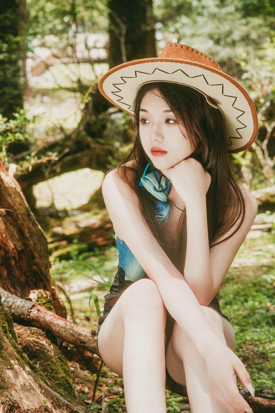 YiTuYu艺图语 Vol.5050 Pei Tong Xue