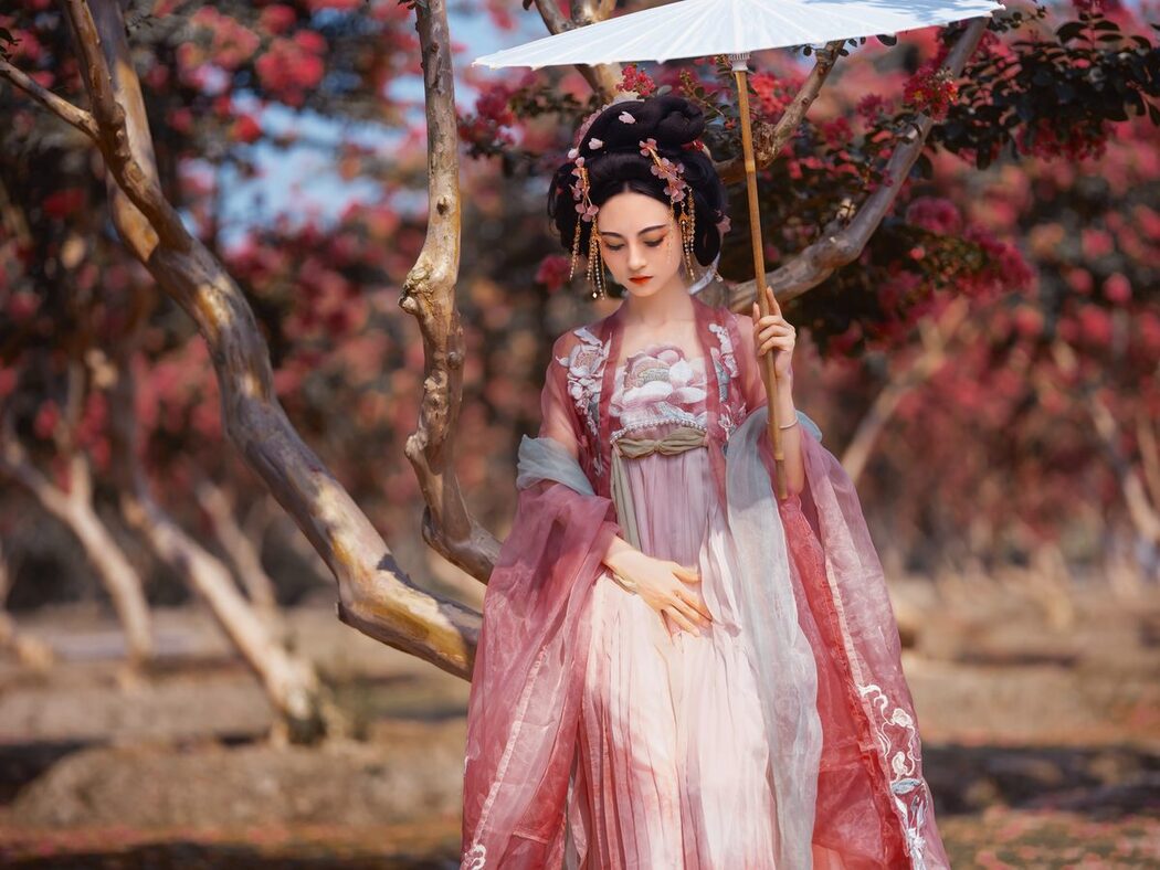 YiTuYu艺图语 Vol.5079 Qian Luo