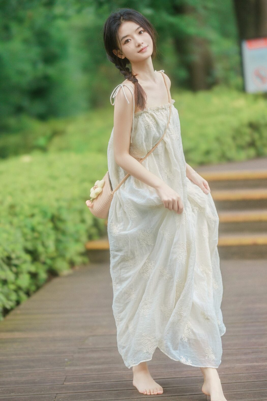 YiTuYu艺图语 Vol.5166 Bu Ta Xiao Yao