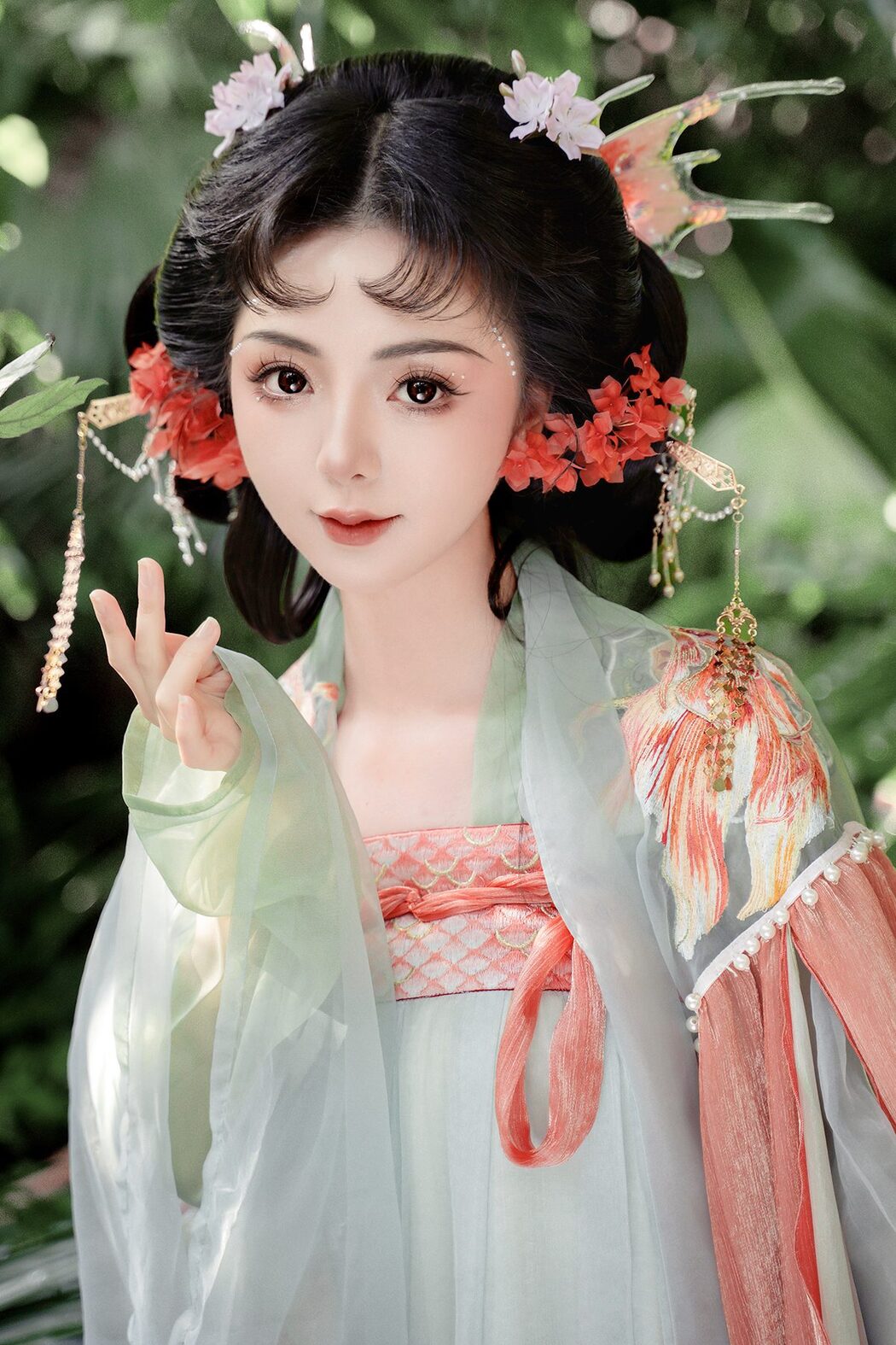 YiTuYu艺图语 Vol.5183 Qian Xue Ya Cover Photo