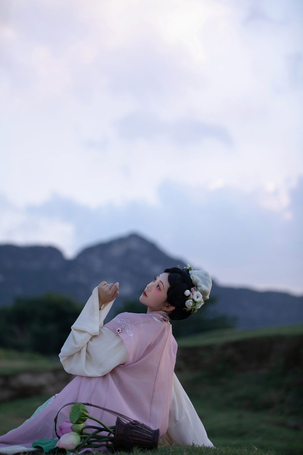 YiTuYu艺图语 Vol.5176 Jin Zou Ba