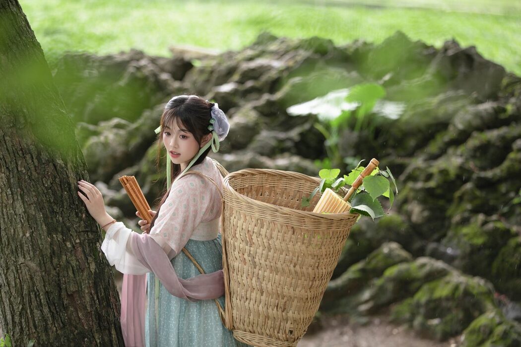 YiTuYu艺图语 Vol.5251 Jin Zou Ba